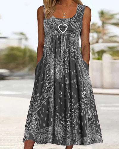 Aida - Vintage Heart Dress